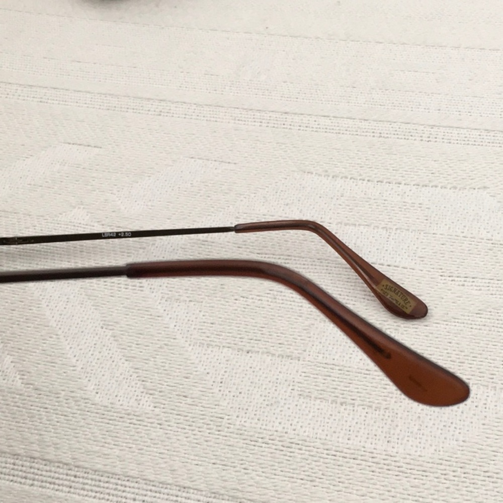 Wire Rim +2.50 Readers - Picture 3 of 3